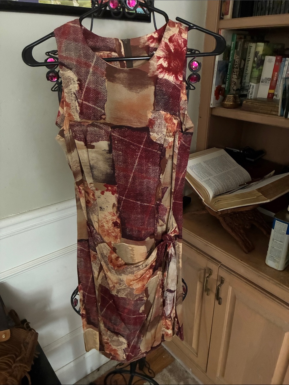 Alyn Paige vintage Sleeveless Abstract Print Mini Dress Burgundy and Beige Sz S